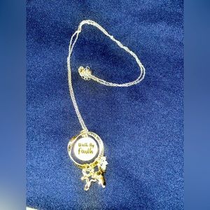 Long chain faith necklace with cross details
